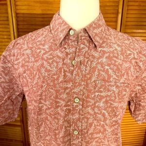NWT FAT FACE button up short sleeve shirt.